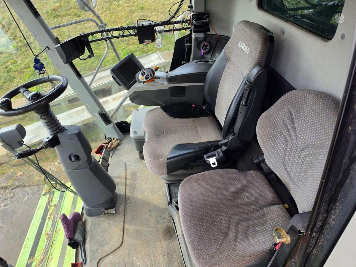Claas LEXION 770TT, kombainai