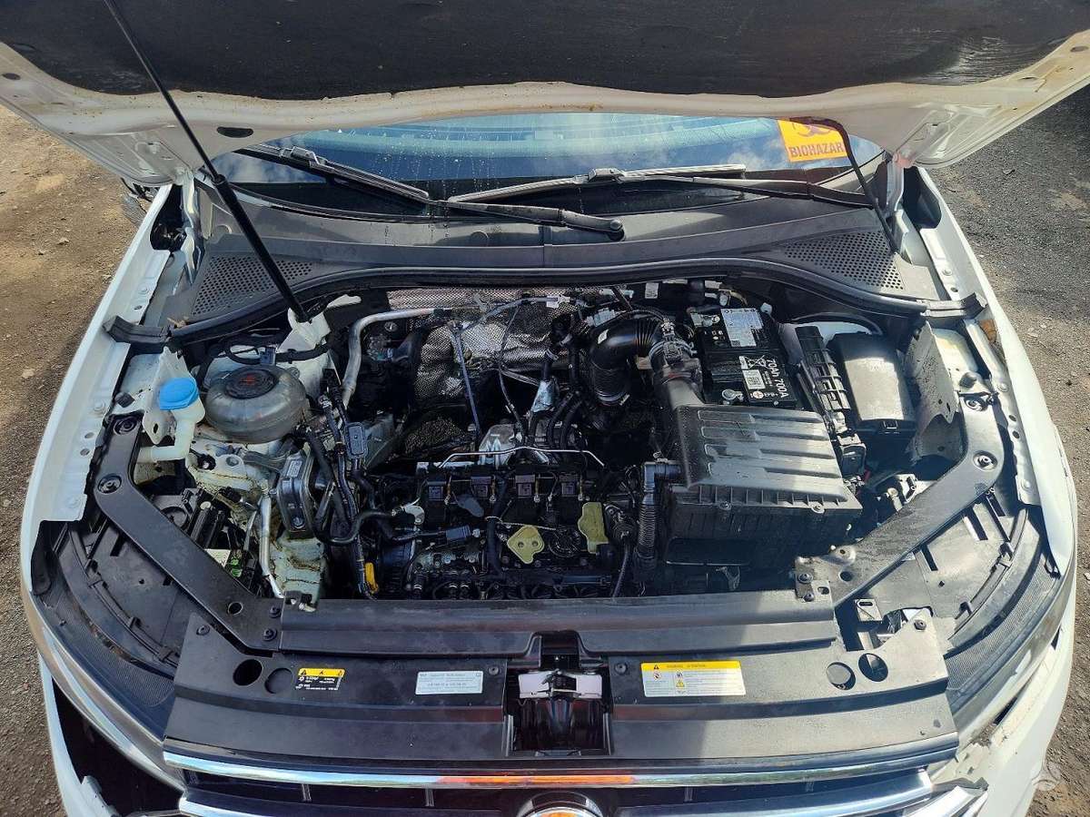 Volkswagen Tiguan - 8