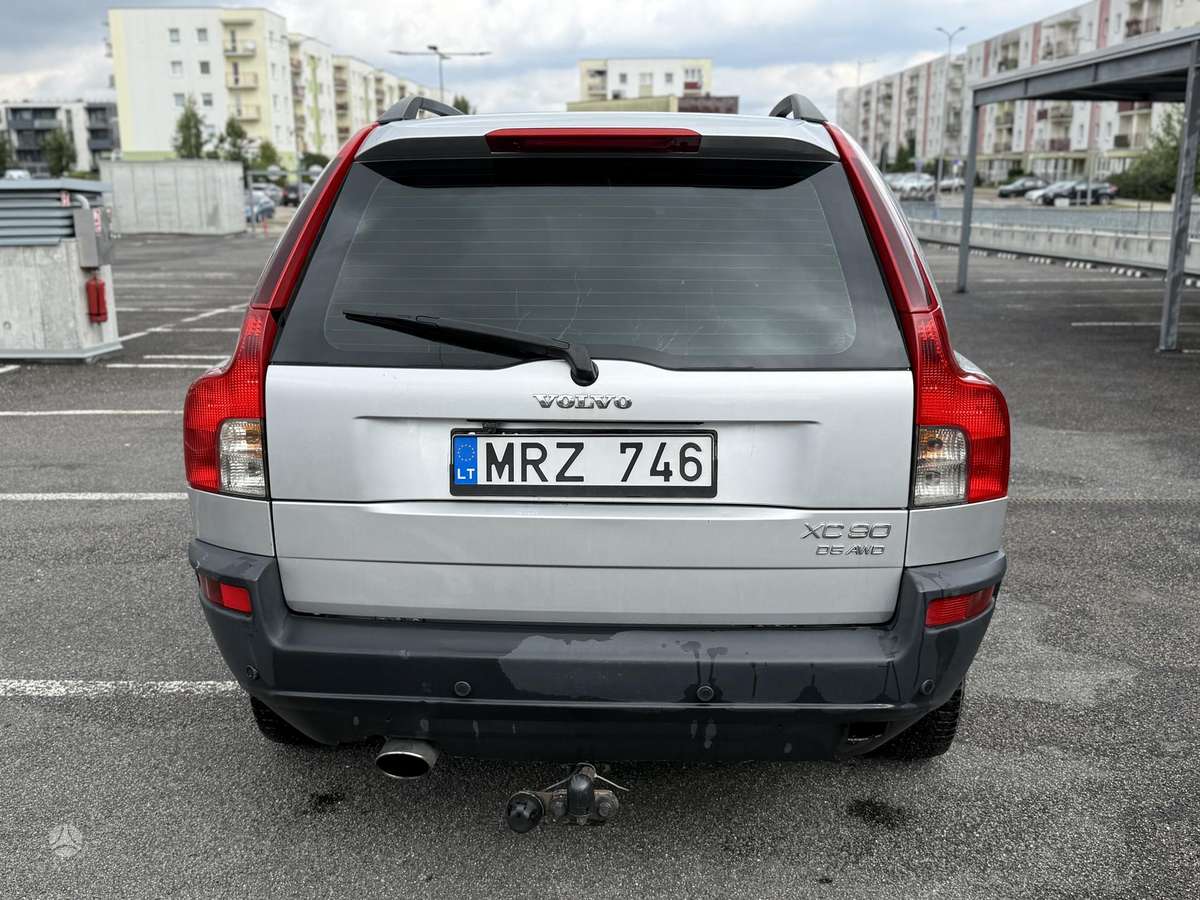 Volvo XC90 - 2