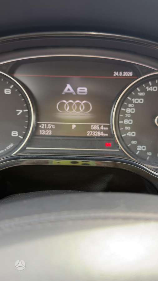 Audi A8, 4.0 l., Лимузин