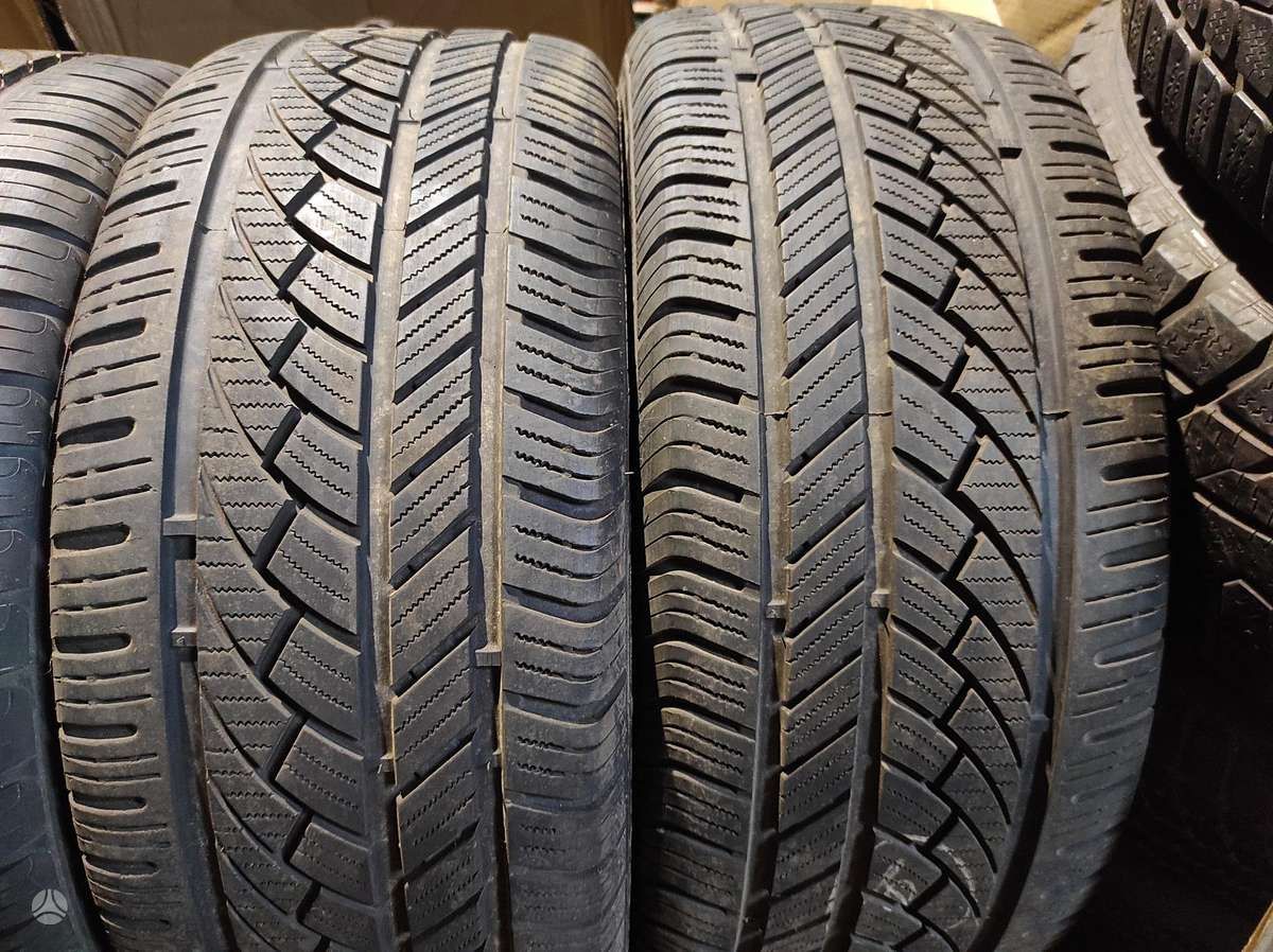 Semperit, ziemas 235/45 R17