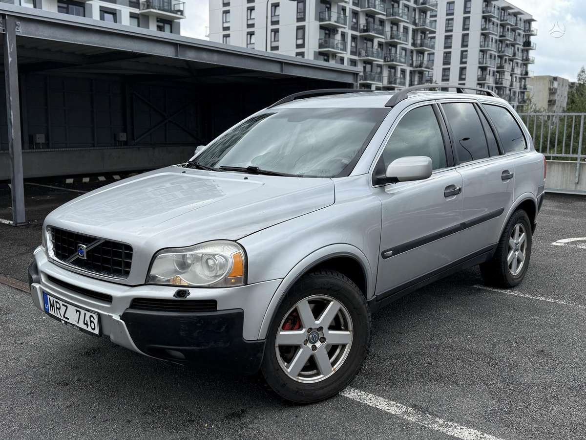 Volvo XC90 - 6