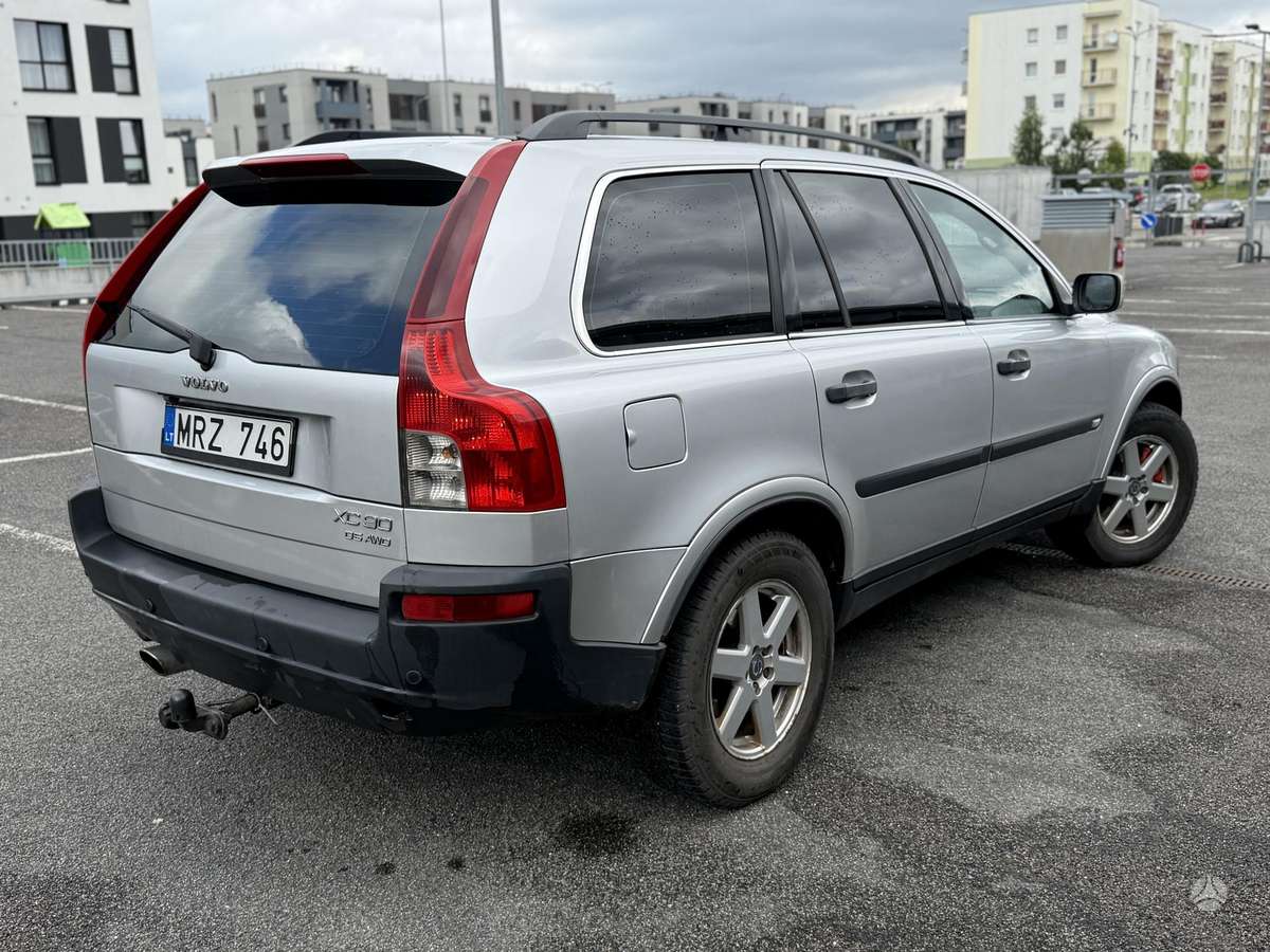Volvo XC90 - 7