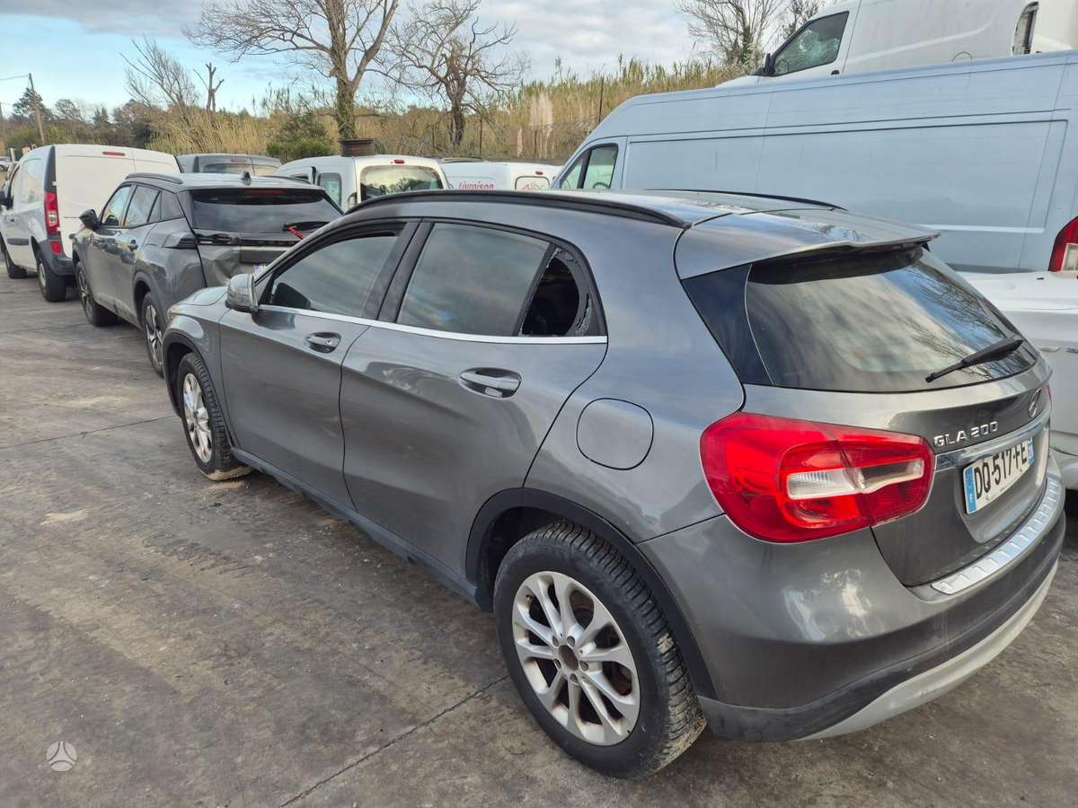 Mercedes-Benz GLA200, 651930, по частям