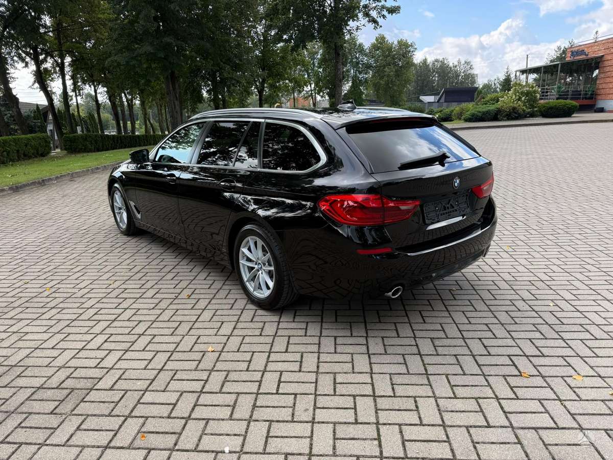BMW 520, 2.0 l., wagon
