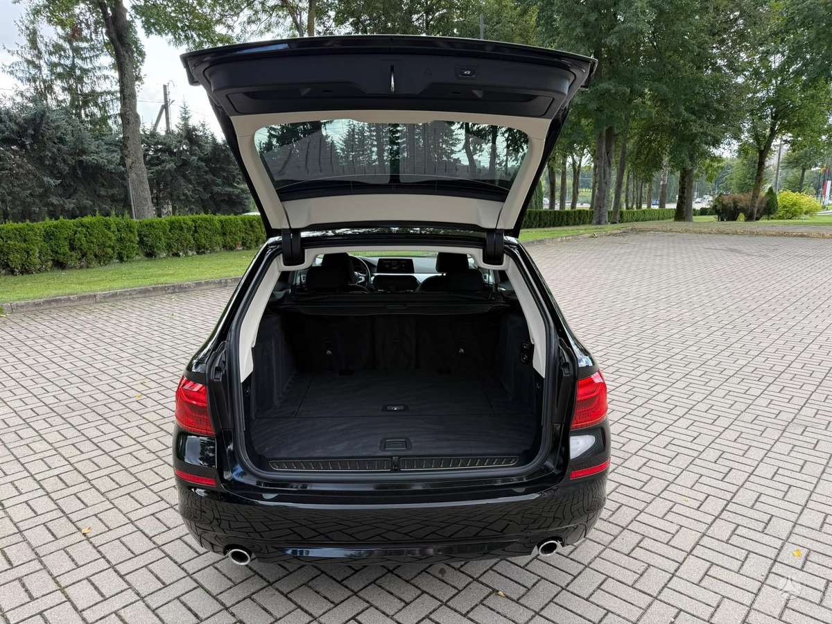 BMW 520, 2.0 l., wagon