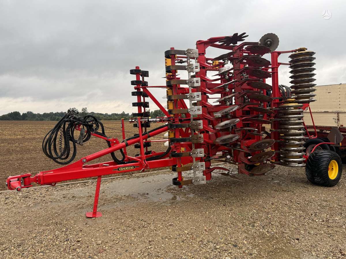 Vaderstad Carrier XL 525, žemės dirbimo / ruošimo technika