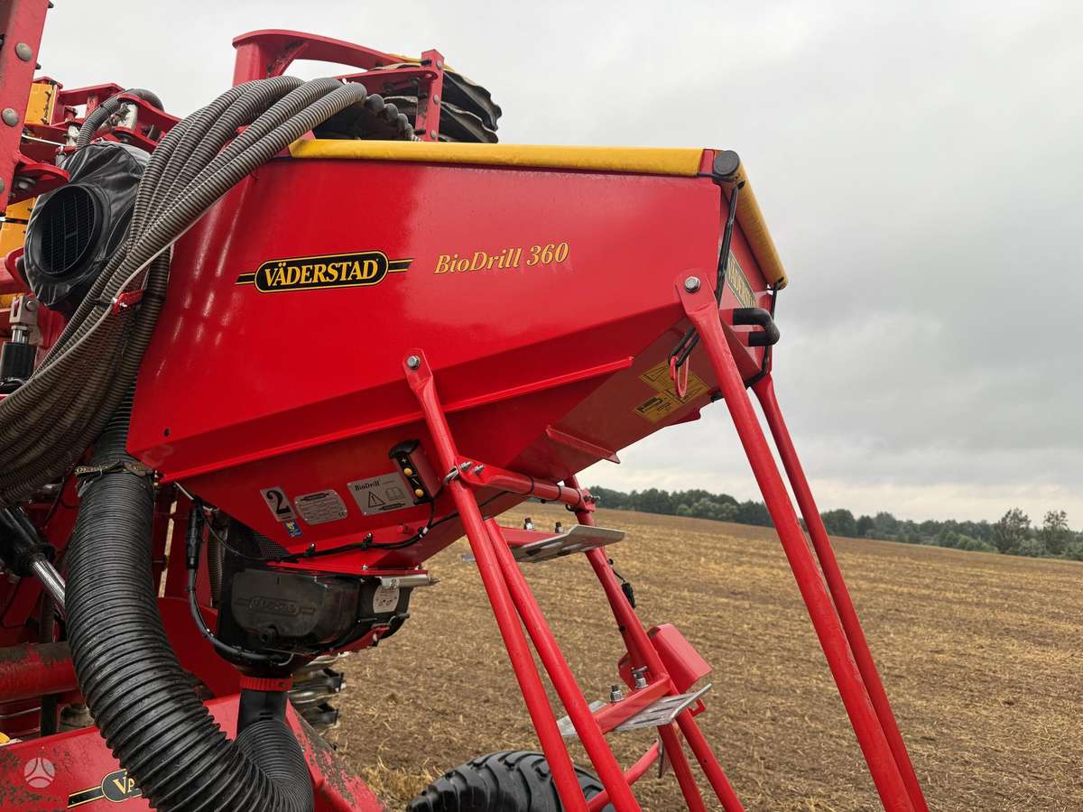 Vaderstad Carrier XL 525, žemės dirbimo / ruošimo technika