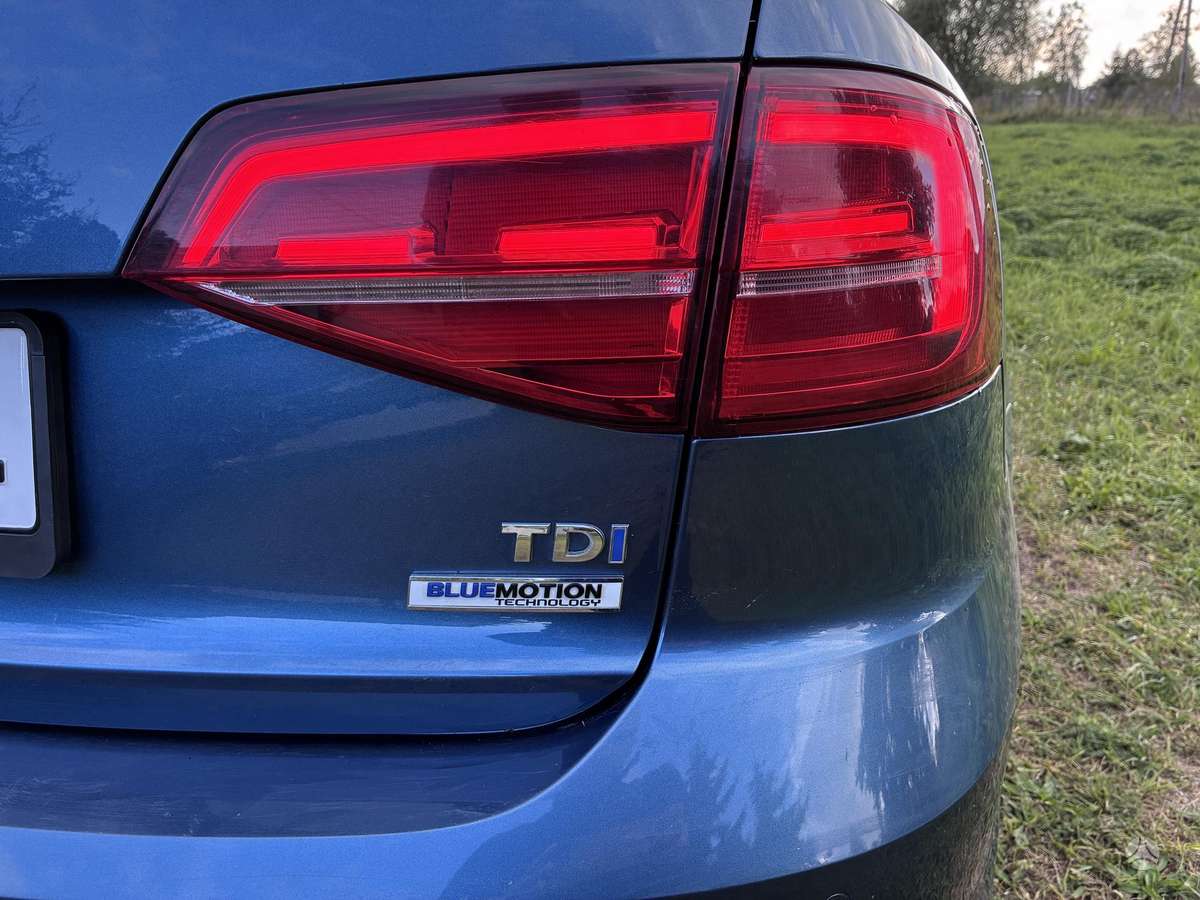 Volkswagen Jetta - 10