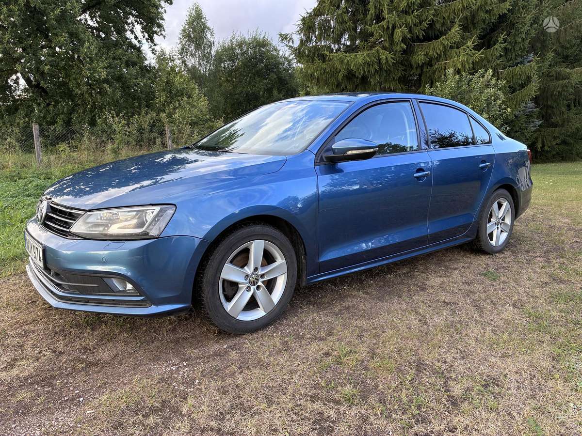 Volkswagen Jetta - 12
