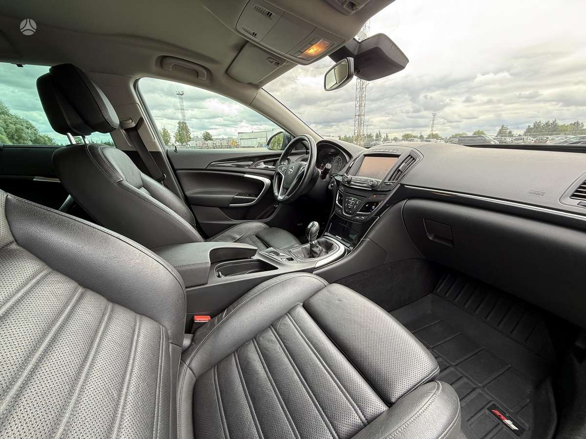 Opel Insignia, 2.0 l., Универсал