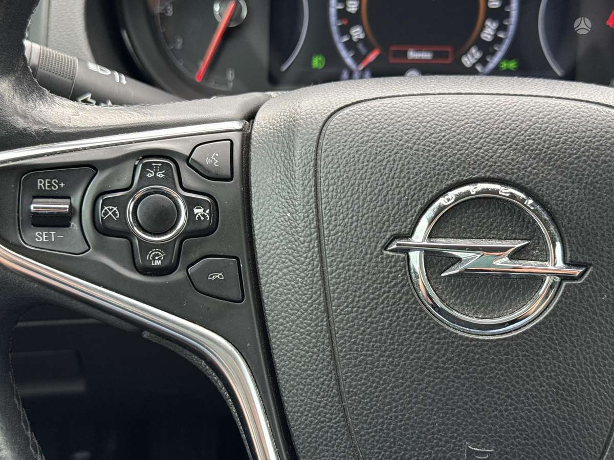 Opel Insignia, 2.0 l., Универсал