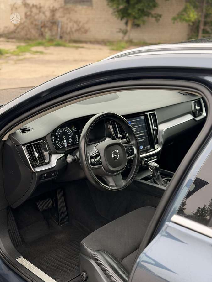 Volvo V60, 2.0 l., Универсал