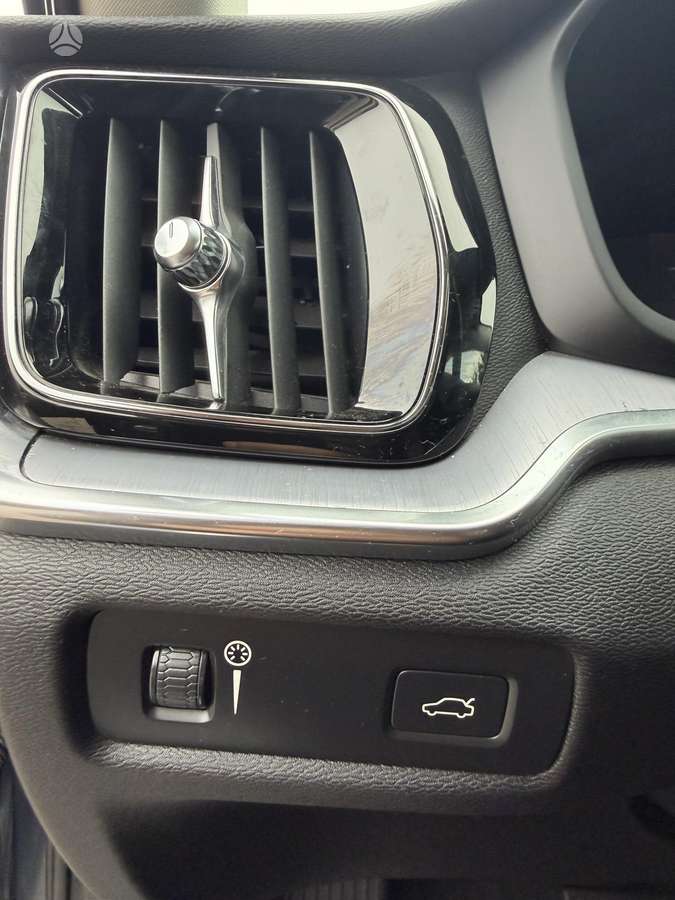 Volvo V60, 2.0 l., universalas
