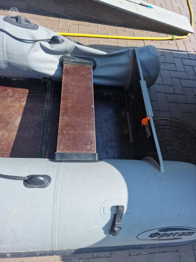 Fregat M280, pripučiamos valtys