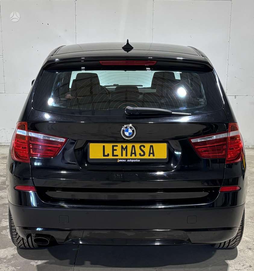 BMW X3, 2.0 l., off-road / crossover