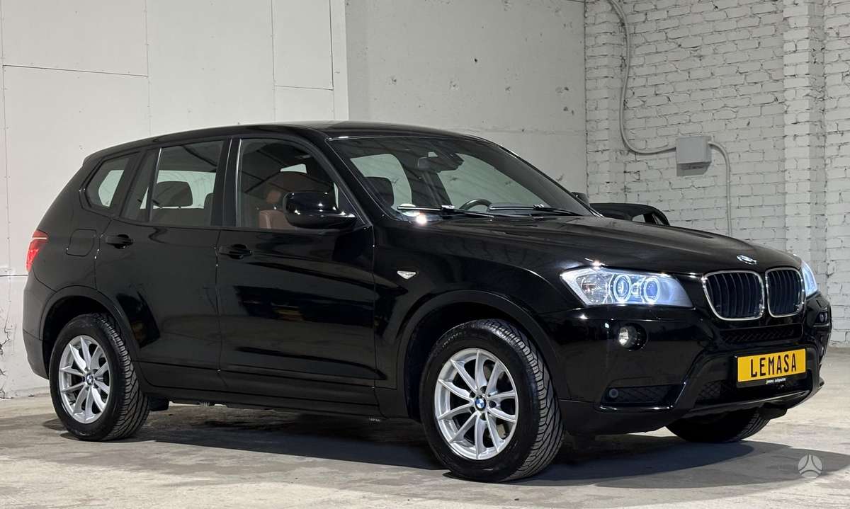BMW X3, 2.0 l., off-road / crossover