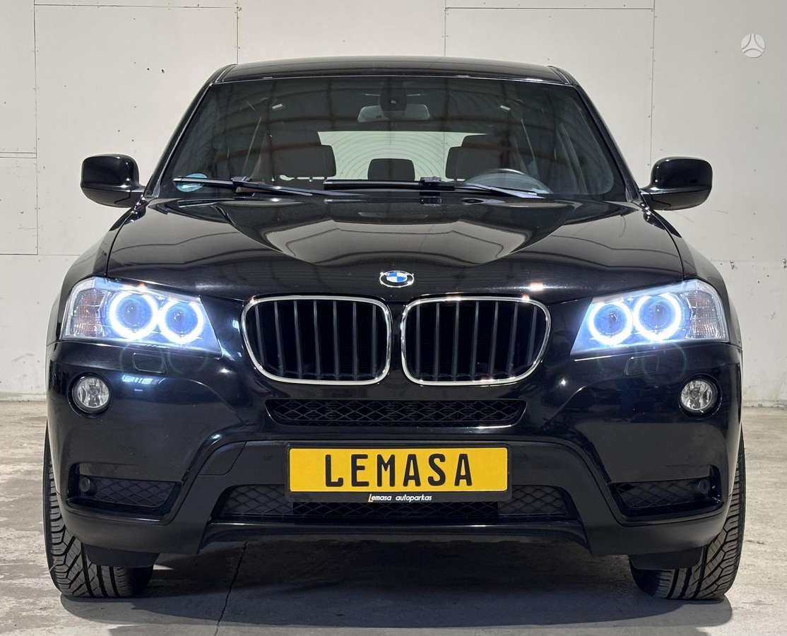 BMW X3, 2.0 l., off-road / crossover