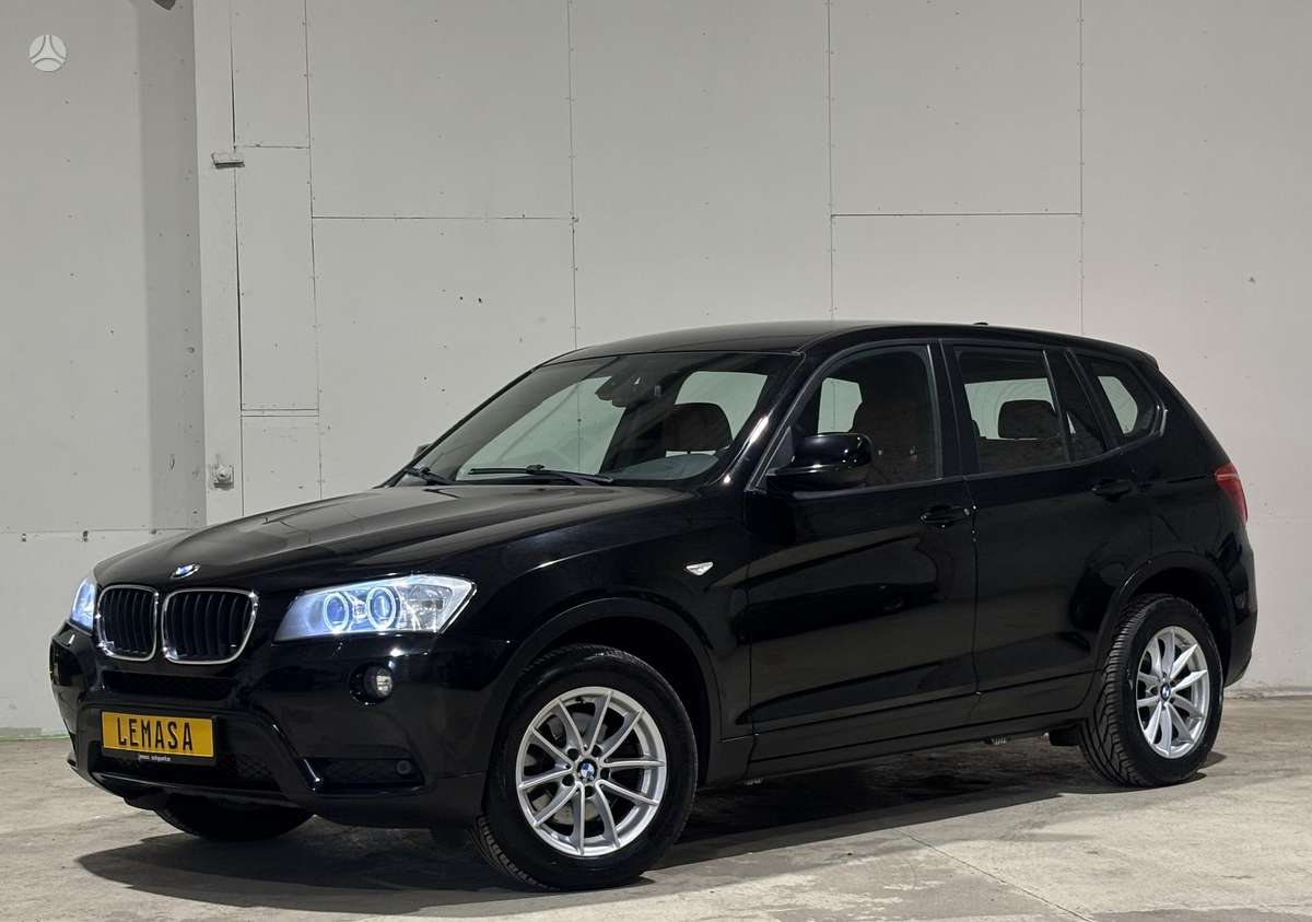 BMW X3, 2.0 l., off-road / crossover