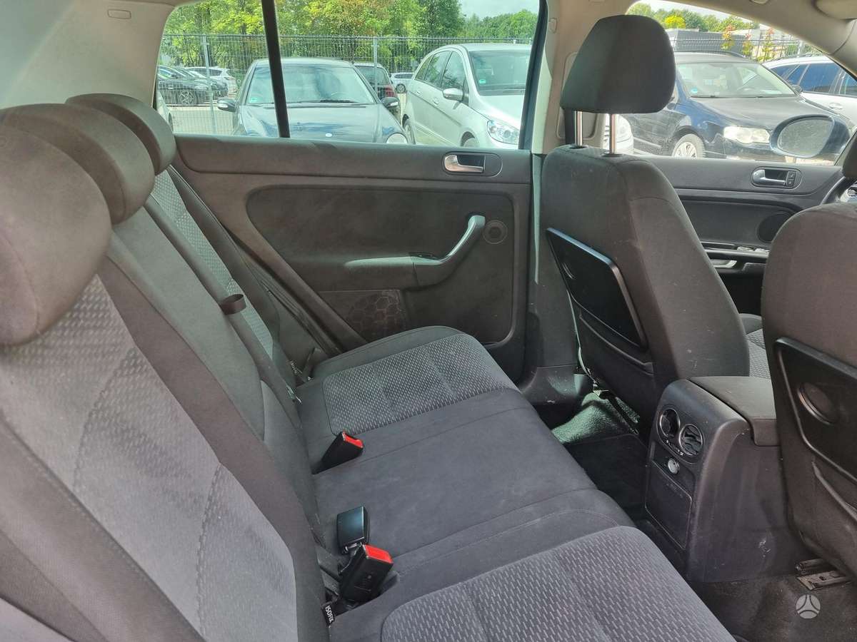 Volkswagen Golf Plus - 6