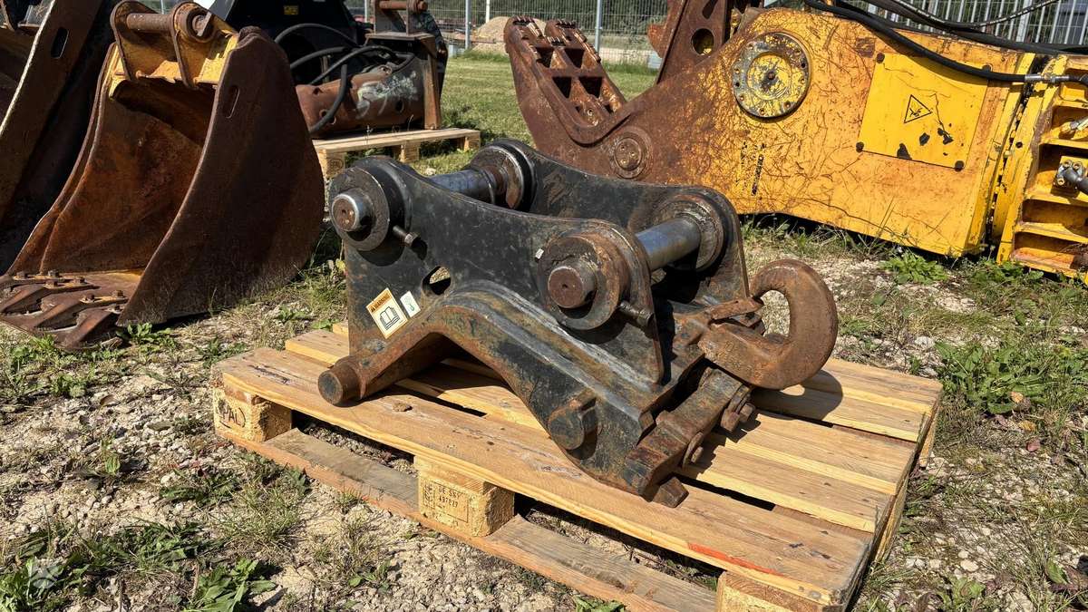 Caterpillar CW20, kaušai