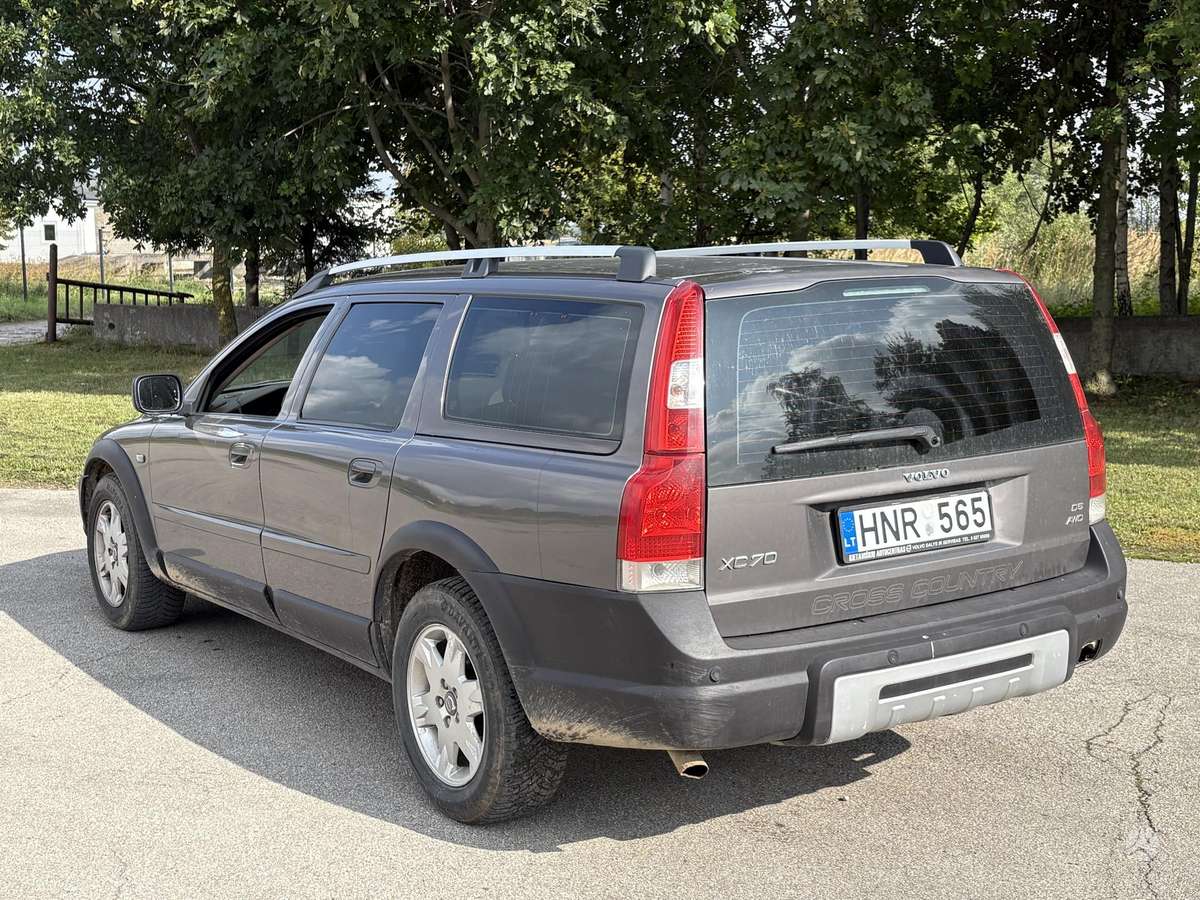 Volvo XC70, 2.4 l., Универсал