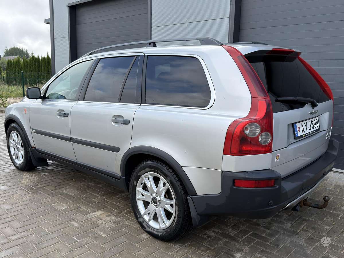 Volvo XC90 - 3