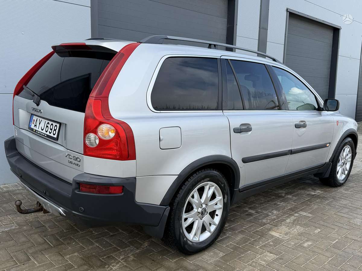 Volvo XC90 - 5