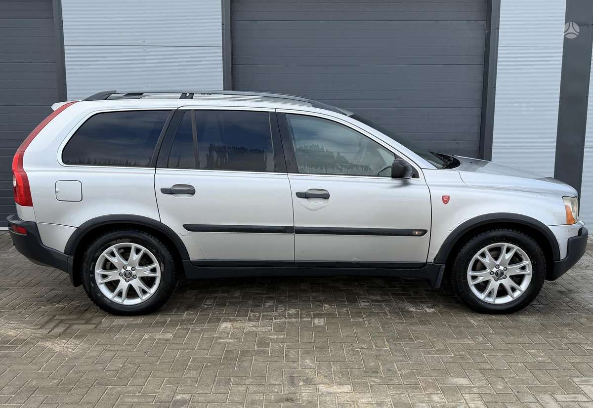 Volvo XC90 - 6