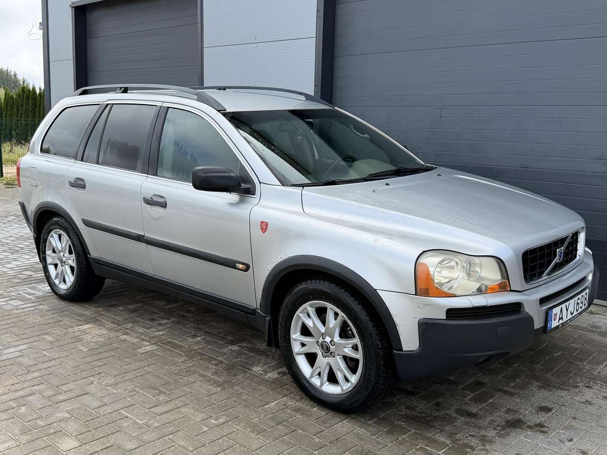 Volvo XC90 - 7