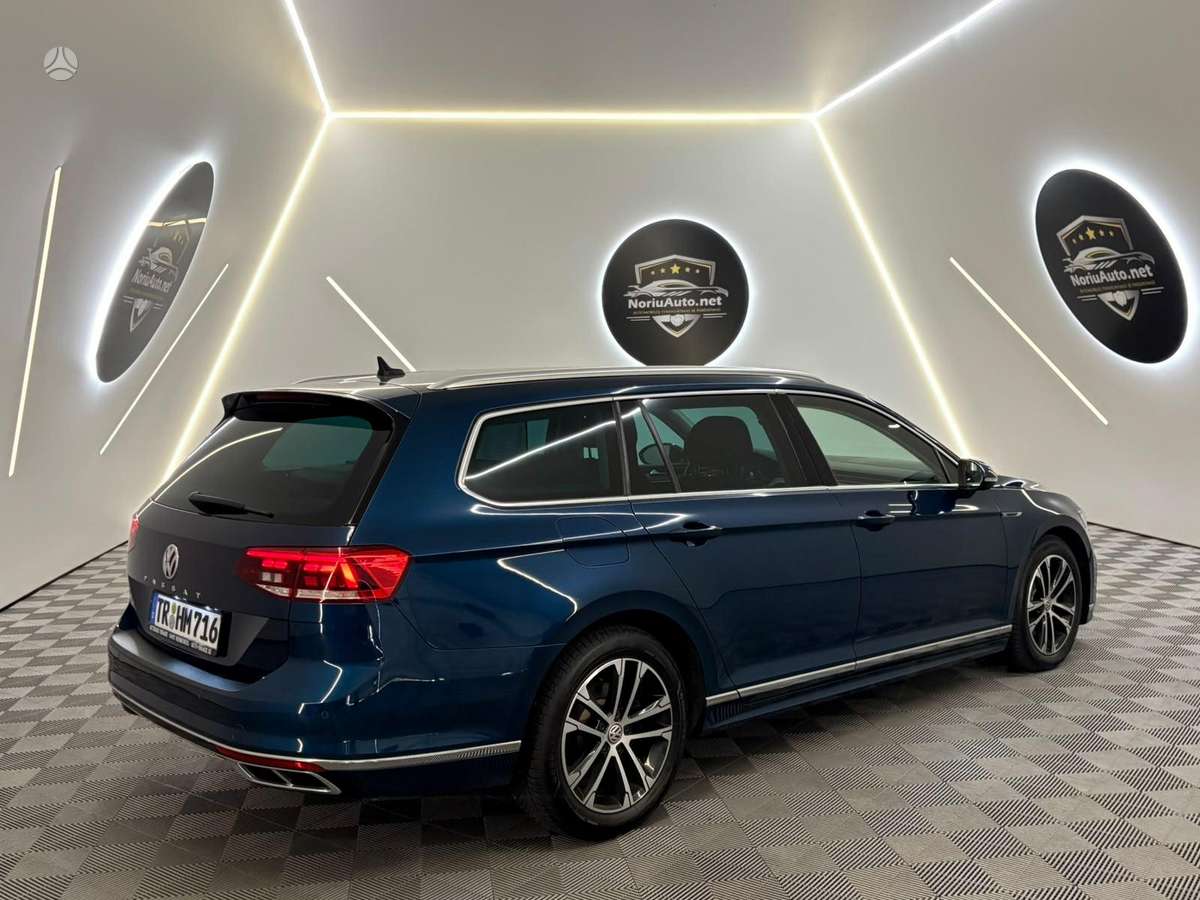 Volkswagen Passat, 2.0 l., Универсал