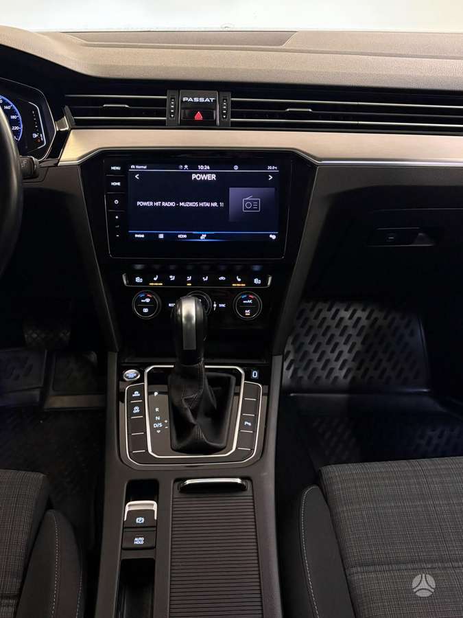 Volkswagen Passat, 2.0 l., Универсал