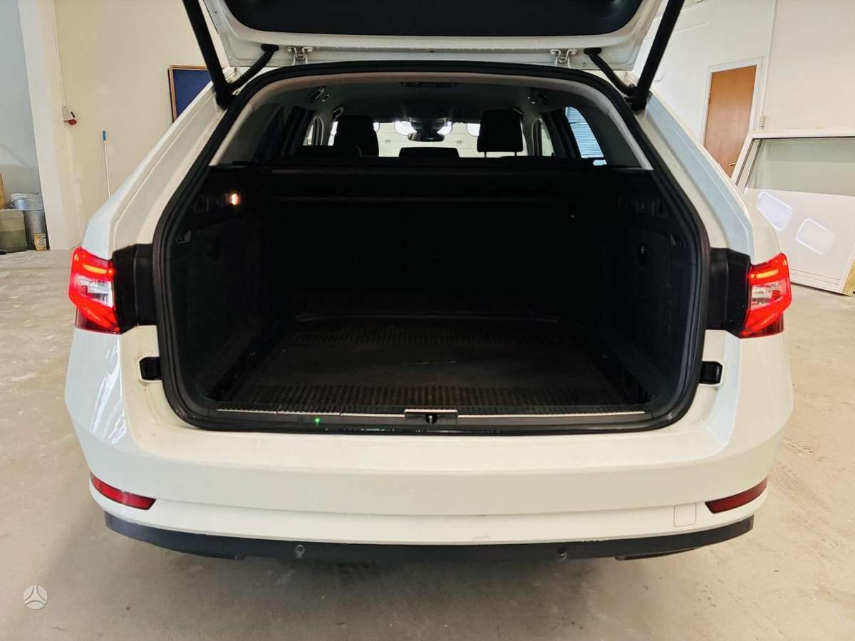 Skoda Superb, 2.0 l., Универсал