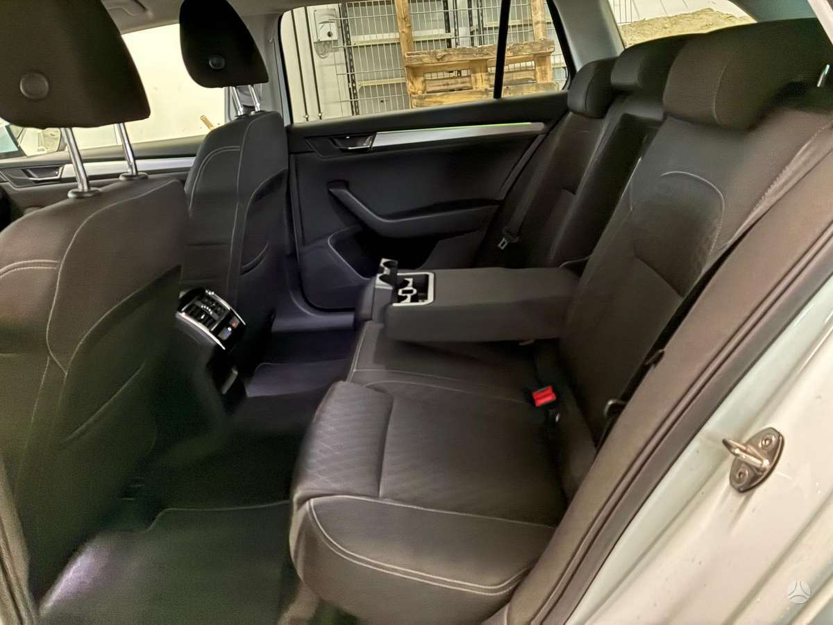Skoda Superb, 2.0 l., wagon