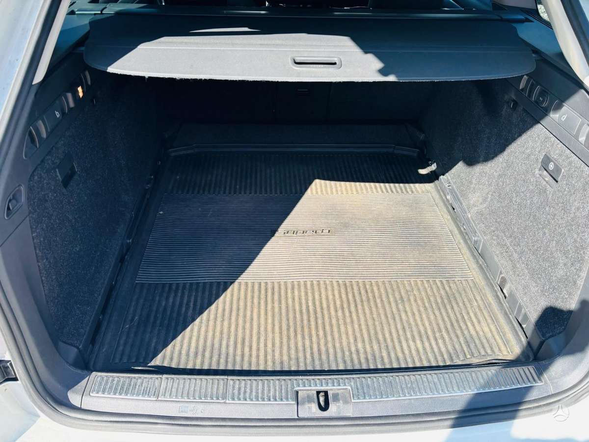 Skoda Superb, 2.0 l., wagon