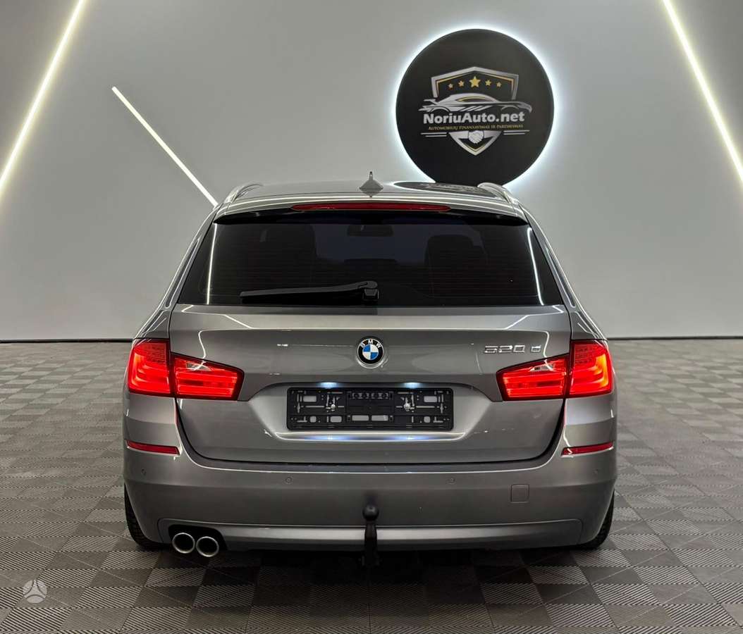 BMW 520, 2.0 l., Универсал