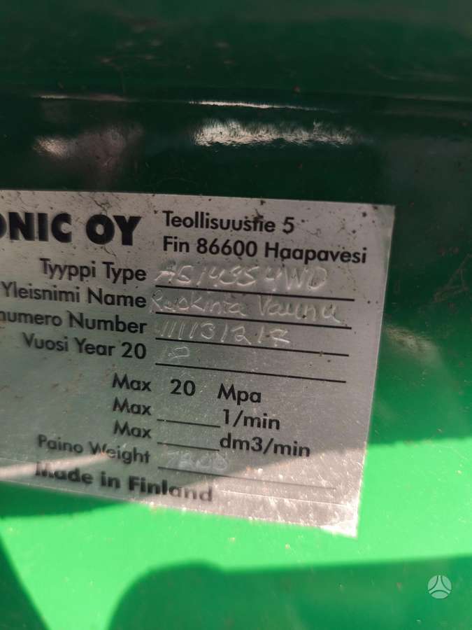 AGRONIC 143S 4WD, pašarų ruošimo technika