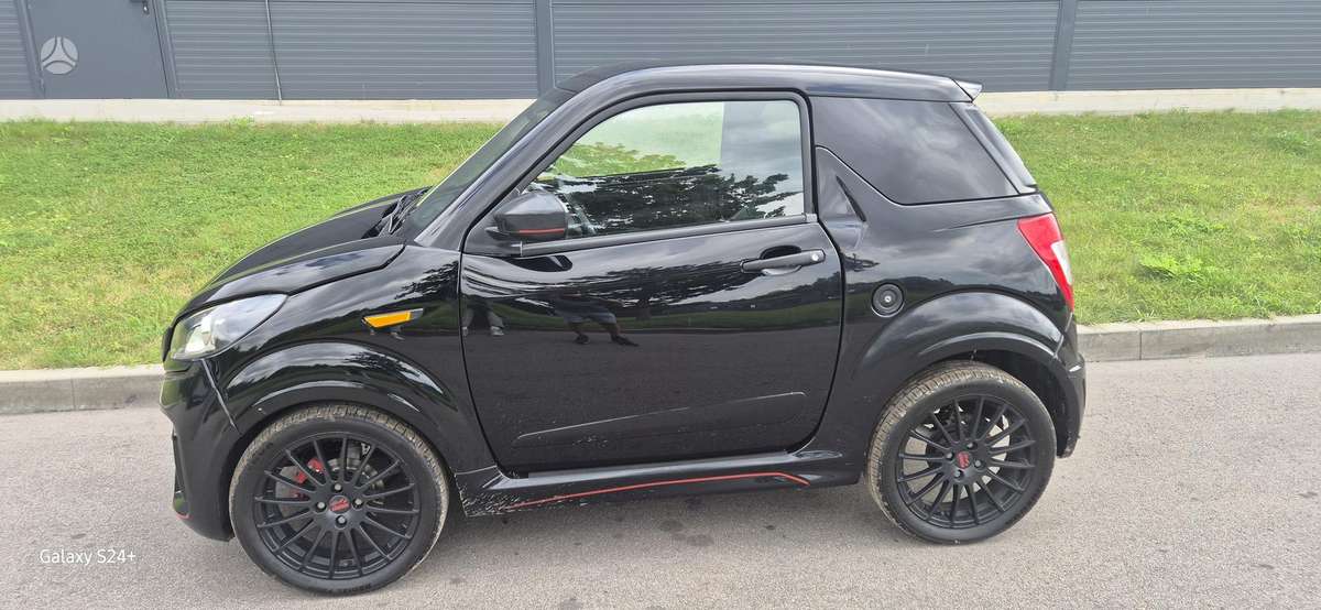 Ligier JS50, 0.5 l., Хэтчбек