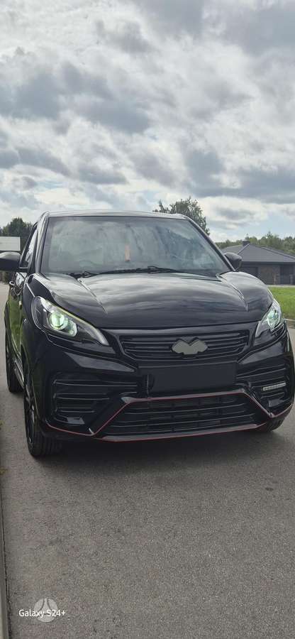 Ligier JS50, 0.5 l., hatchback