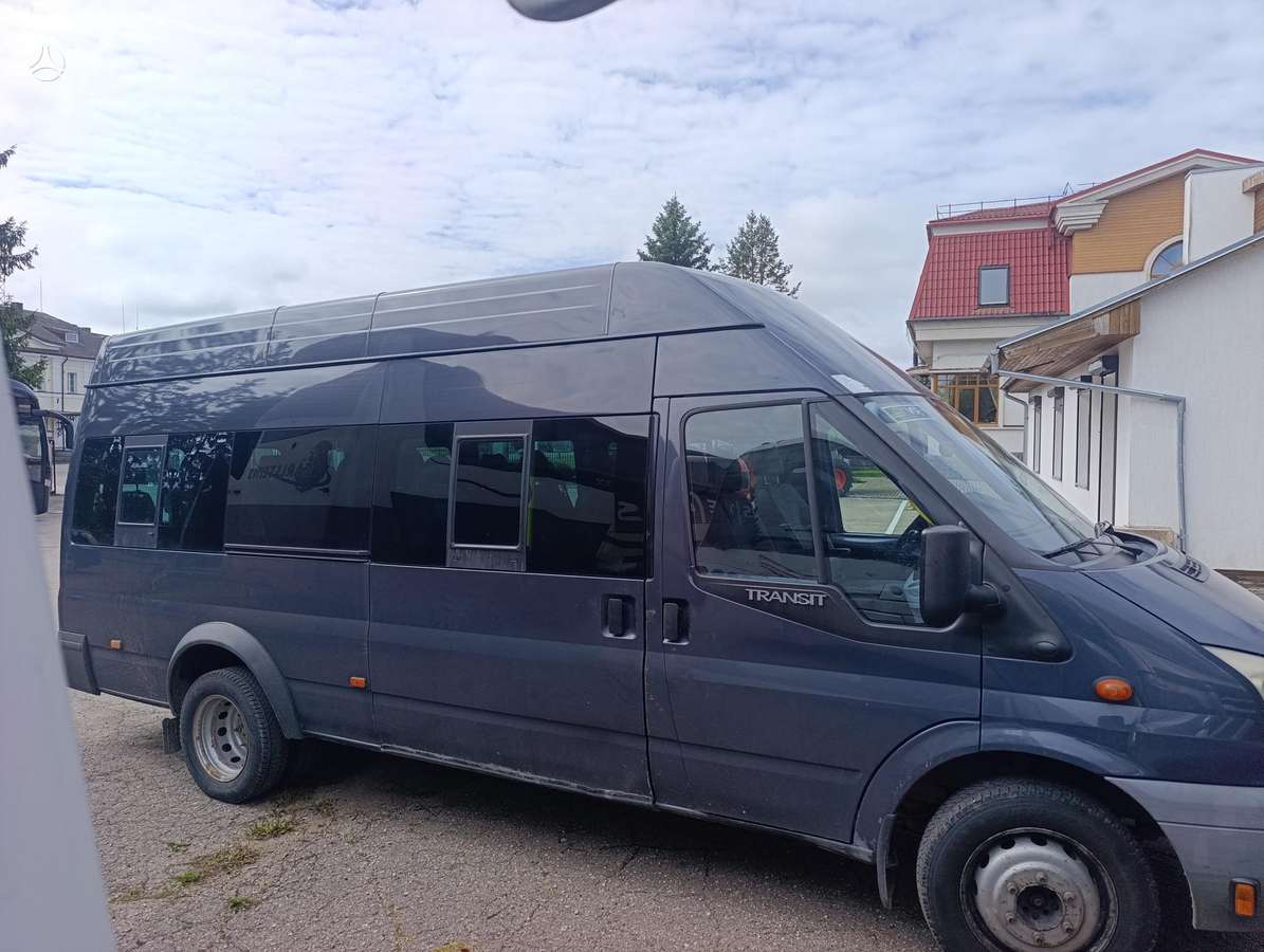 Ford Transit, passenger minibus