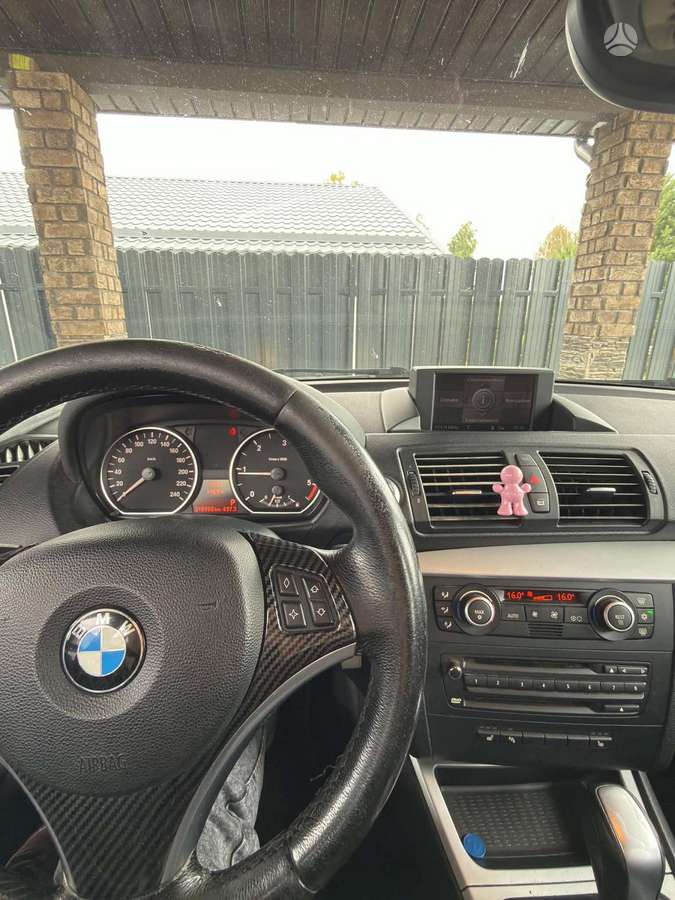 BMW 118, 2.0 l., hatchback
