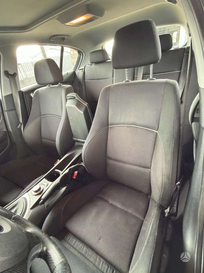 BMW 118, 2.0 l., hatchback