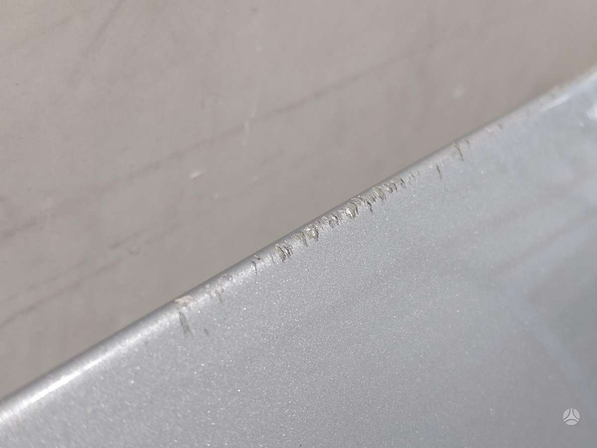 Volvo XC60 hood (front, rear)