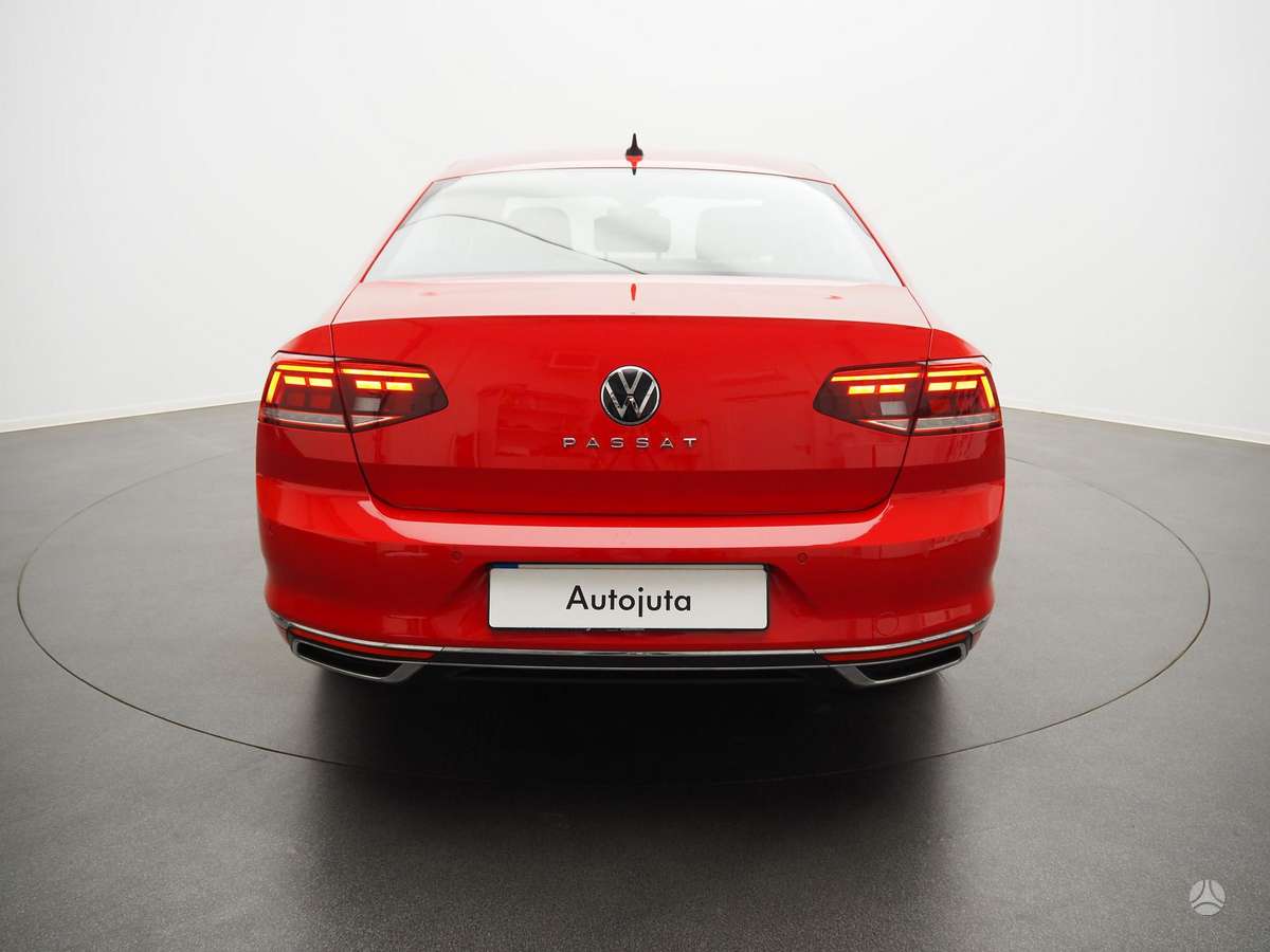 Volkswagen Passat - 5