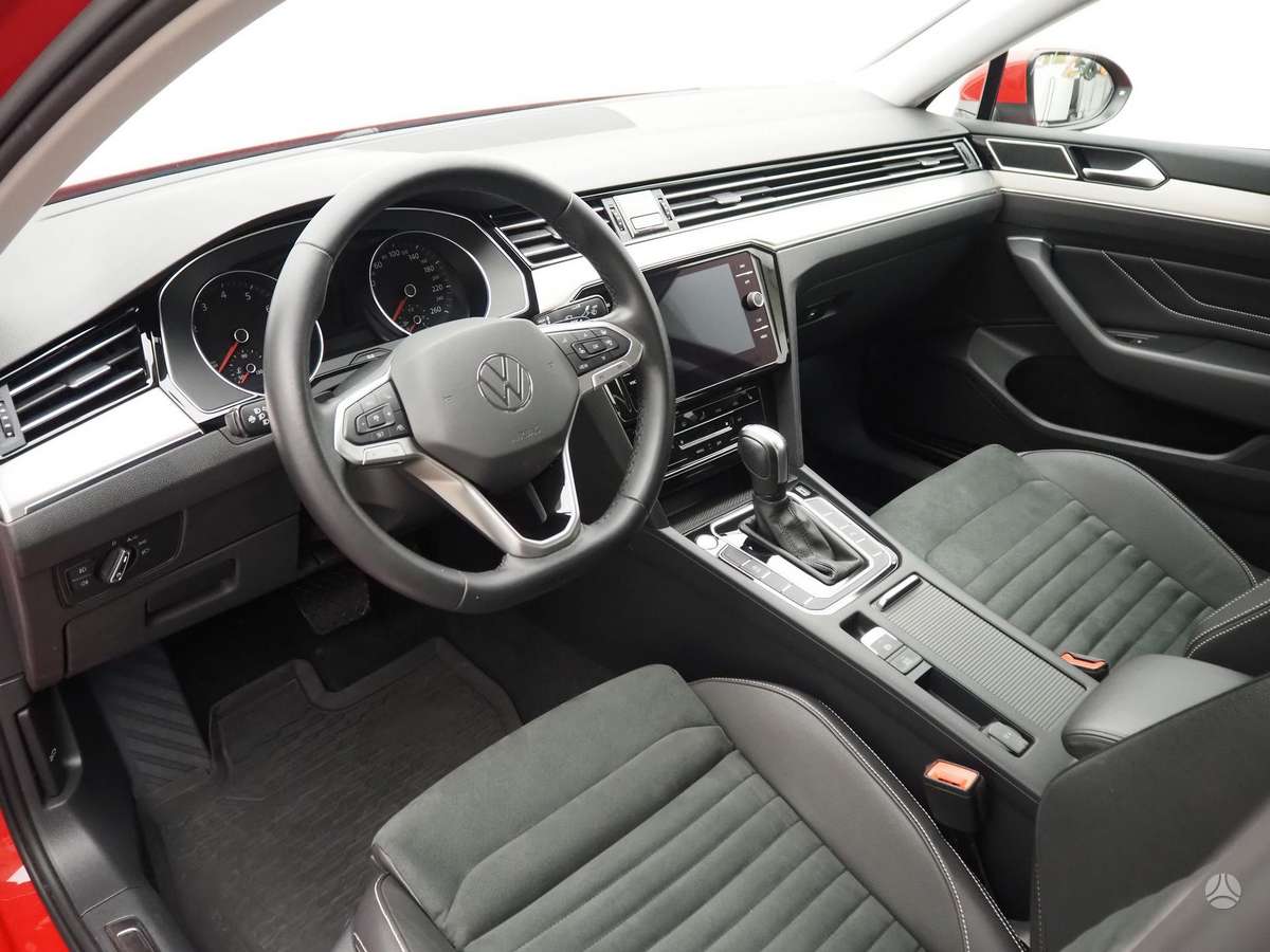 Volkswagen Passat - 9