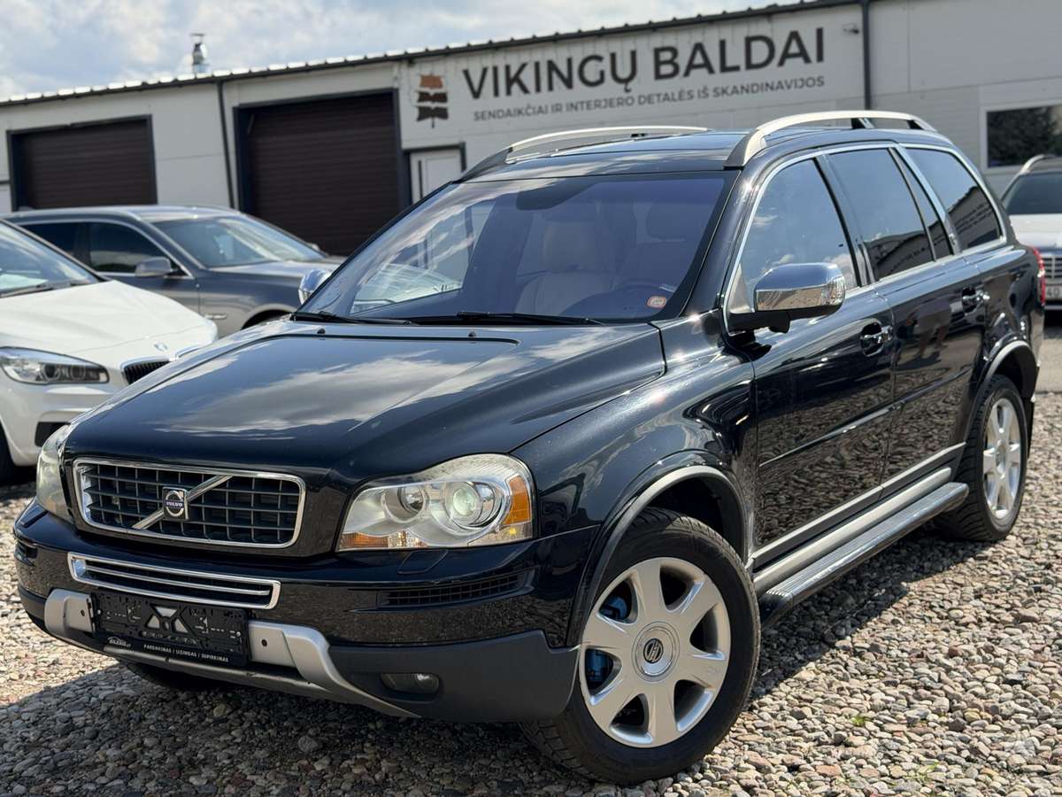Volvo XC90 - 3