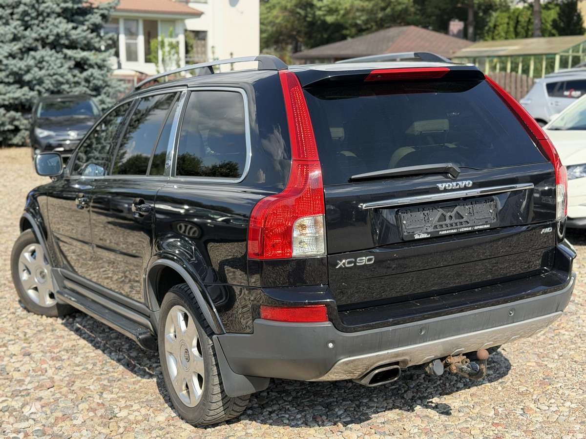 Volvo XC90 - 4