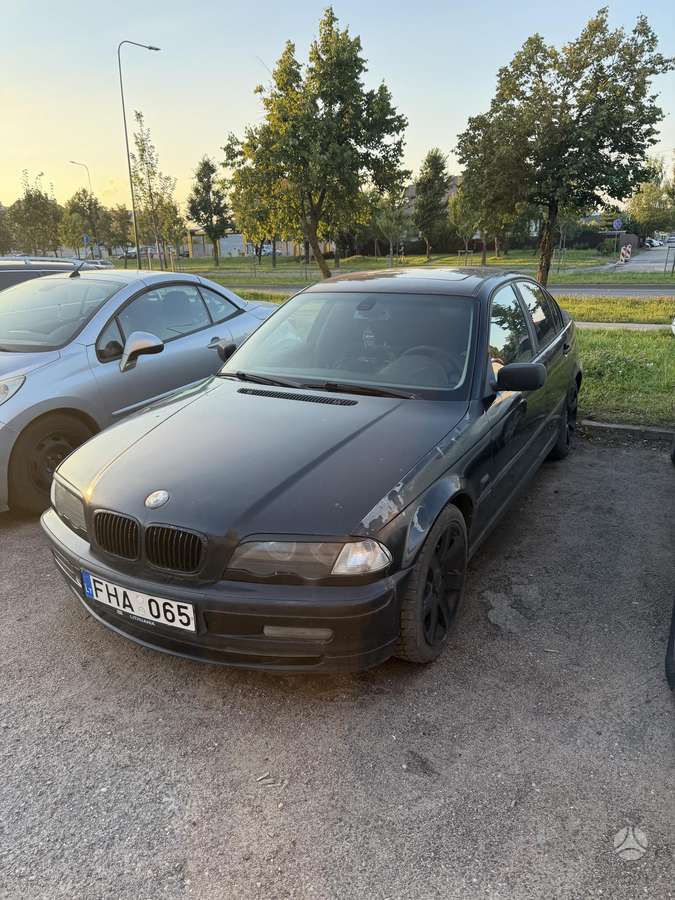 BMW 320, 2.0 l., Седан