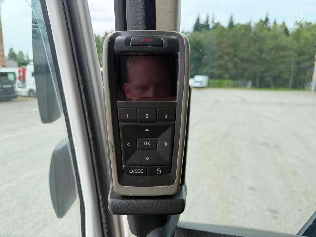 Volvo FH500, single sleeper