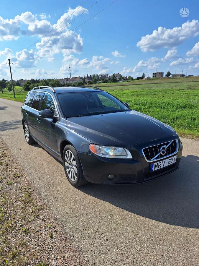 Volvo V70, 2.0 l., Универсал